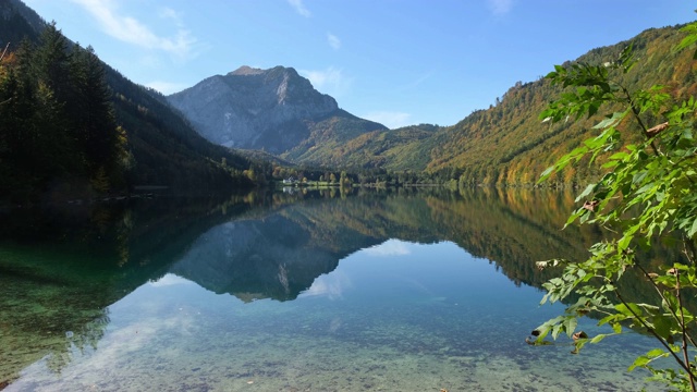 秋季山朗巴斯湖，上奥地利视频素材