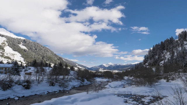 雪山与云的时间流逝视频素材