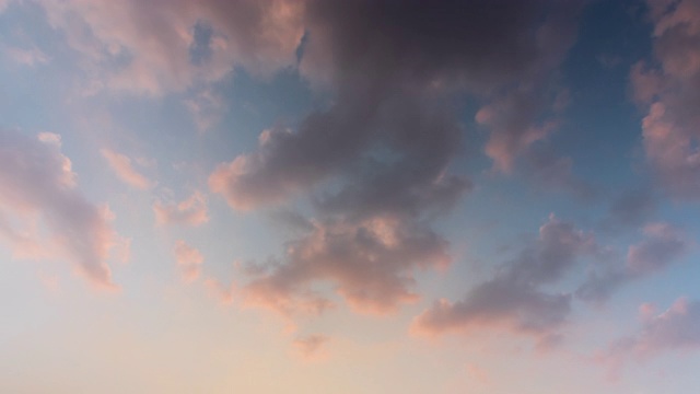 风景自然时间流逝天空和云在晚上视频素材