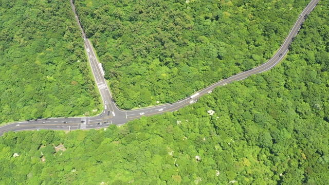 韩国济州岛/济州岛西1131号公路(5.16号公路视频素材