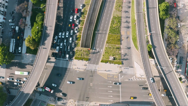 高速公路交汇处俯视图视频素材