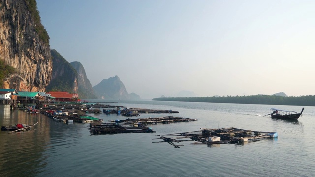 泰国漂浮村庄Ko Panyi的鸟瞰图视频素材