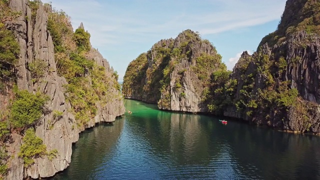 El Nido Palawan大泻湖无人机4K视频飞行菲律宾Miniloc岛视频素材