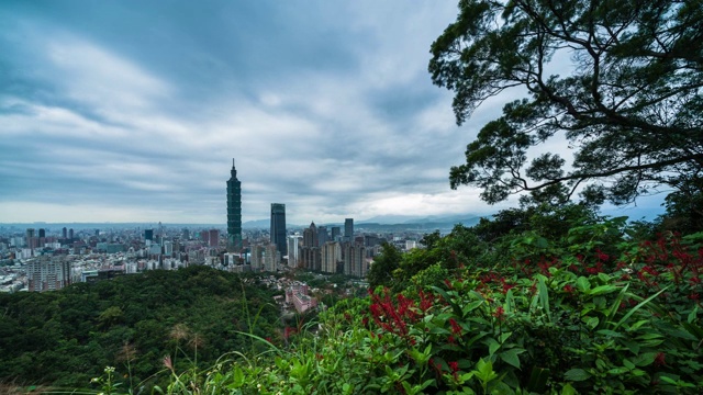 阴天的台北市容变迁视频素材