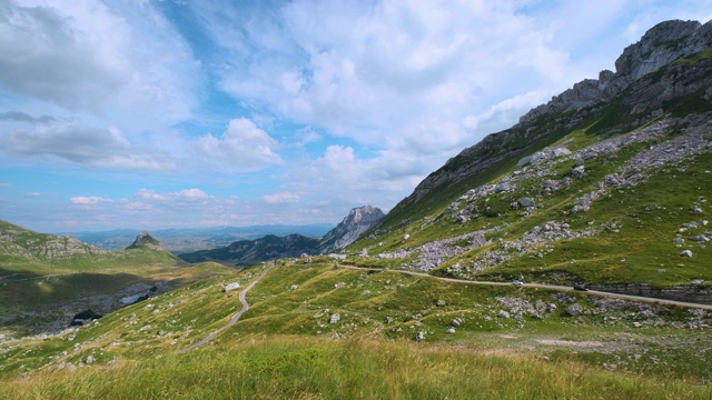 黑山夏季山地Durmitor国家公园。Durmitor全景路，Sedlo通行证。视频素材