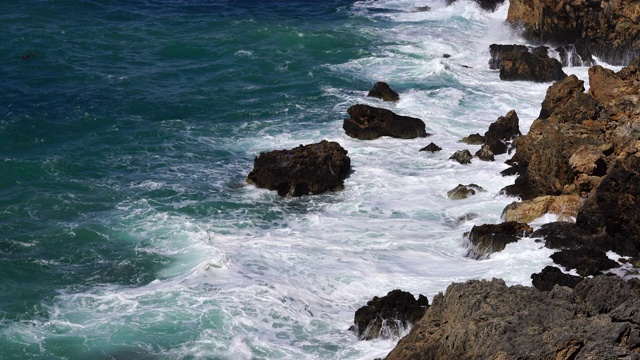 海洋和岩石视频素材