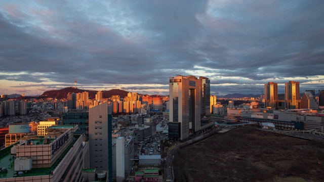 龙山站城市景观/龙山谷，首尔，韩国视频素材