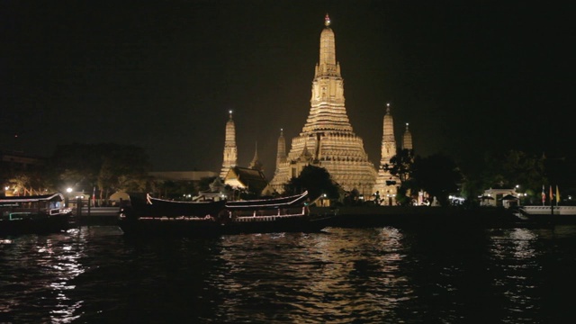 Wat Arun Ratchavararam在曼谷，泰国视频素材