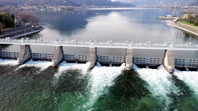 坝湖鸟瞰图视频素材