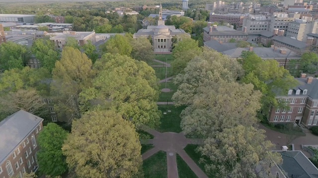 春天，北卡罗莱纳大学上空视频素材