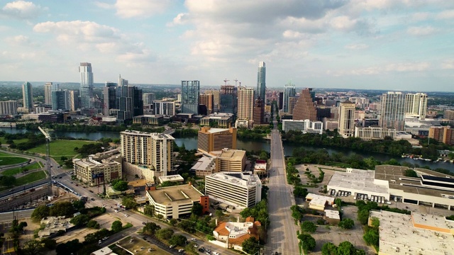 新冠肺炎期间空旷的城市景观视频素材