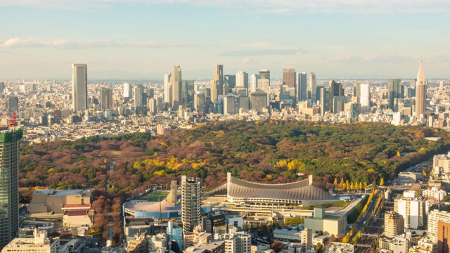 东京城市天际线在日本日落。视频素材