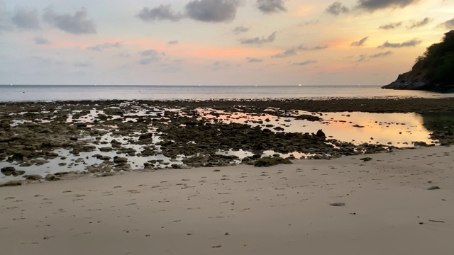 泰国普吉岛卡玛拉海滩的海滩海洋视频素材