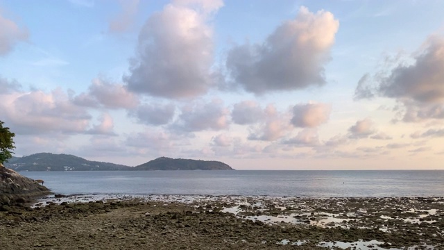 泰国普吉岛卡玛拉海滩的海滩海洋视频素材