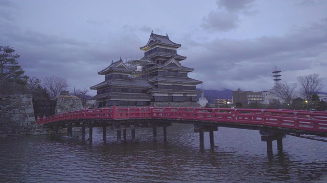 松本城堡，暮光时光流逝视频素材