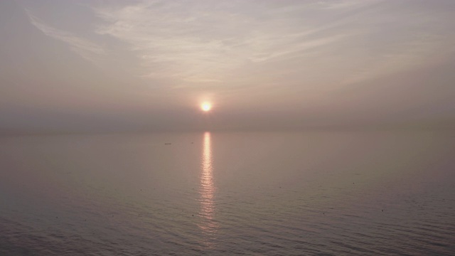 海上日出/三陟溪，江原道，韩国视频素材