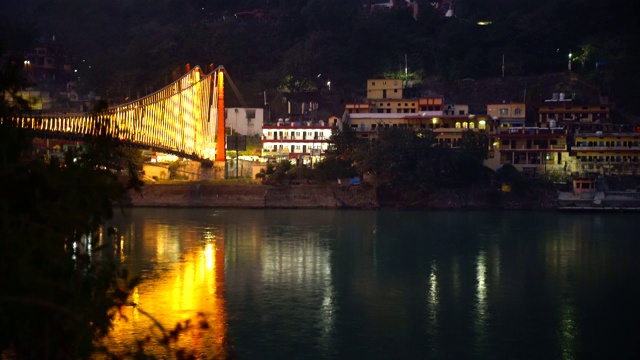 在rishikesh am ghula的观点视频素材