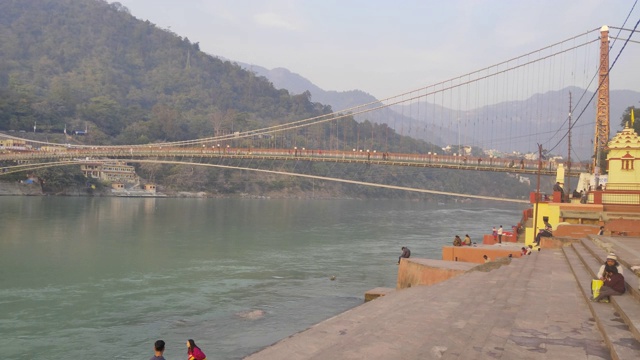 在rishikesh am ghula的观点视频素材