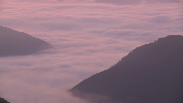 京都大江山下的云海视频素材