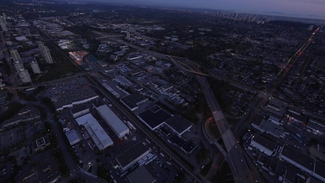 Lougheed和Still Creek边界的Burnaby一号公路视频素材