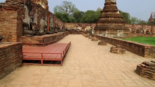 泰国玛哈那寺的古老佛教寺庙视频素材