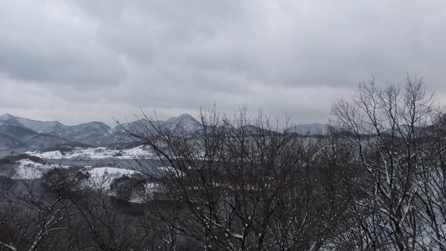 韩国全拉岛，玉尊湖和文地城岛的雪景视频素材