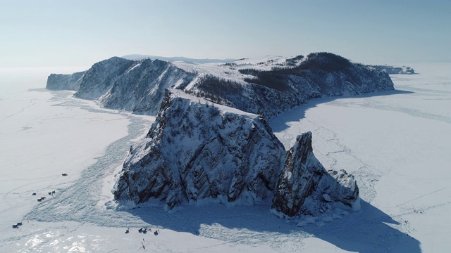 俄罗斯贝加尔湖奥尔孔岛冬季旅游视频素材