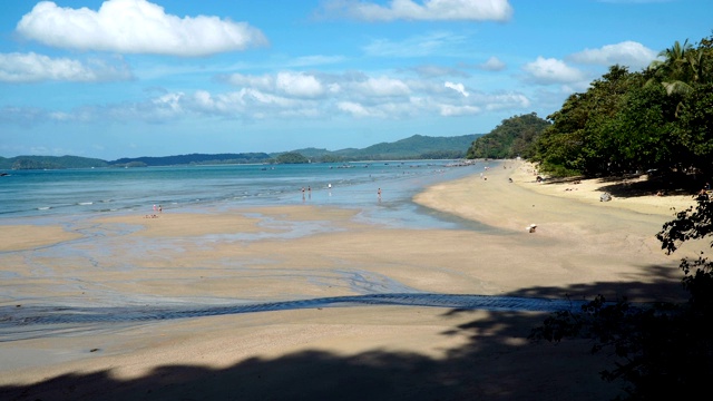 泰国甲米美丽的海滩景色视频素材