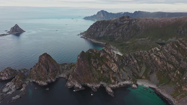 安多亚岛夏季的风景鸟瞰图视频素材