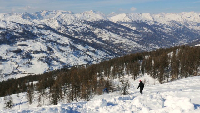 滑雪板和滑雪者4k视频素材