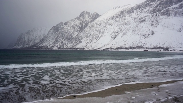 罗浮敦岛冬季海滨美景视频素材