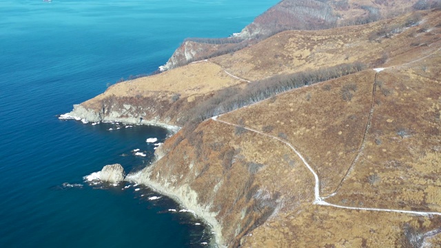 海景鸟瞰图与海湾的纳霍德卡，俄罗斯视频素材