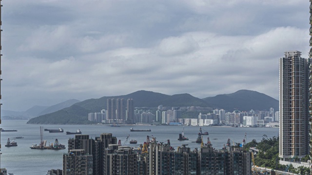 时间流逝电影的香港湾和港口闸与大量的船舶交通视频素材