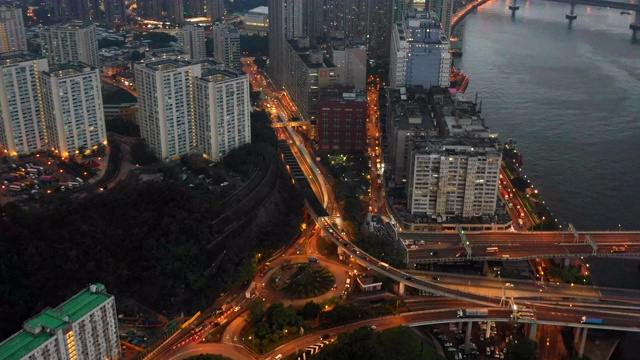 鸟瞰香港市区交通公路视频素材