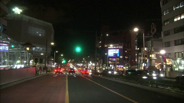 POV，表参道地区，东京，日本视频素材