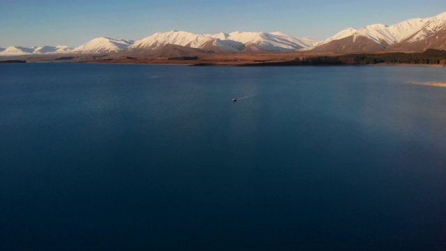 泰卡波湖鸟瞰图，南岛，新西兰视频素材