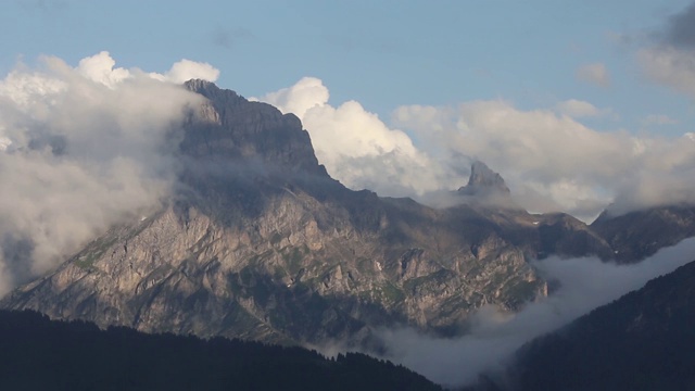 山和云视频素材