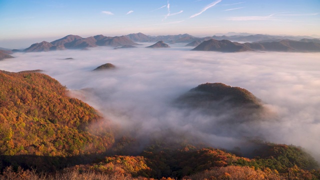 韩国全拉堡岛，国风峰云雾缭绕视频素材