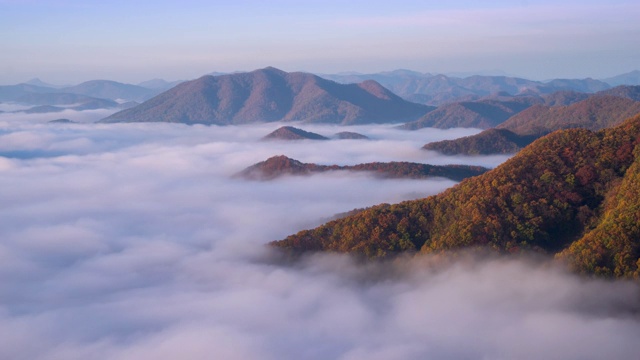 韩国全拉堡岛，国风峰云雾缭绕视频素材