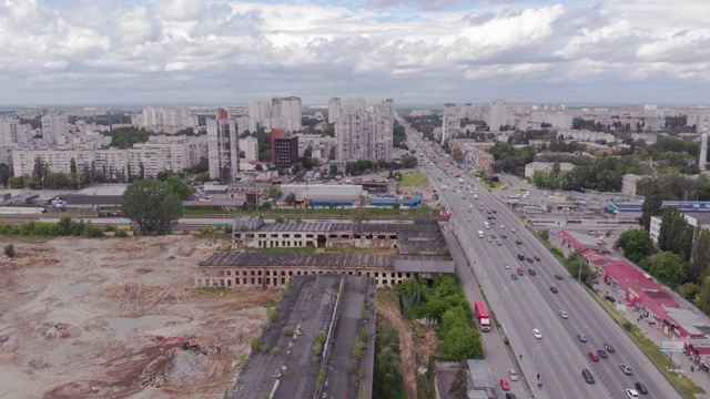 建筑及道路交汇处视频素材