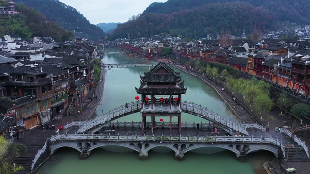 亚洲中国凤凰古城建筑群视频素材