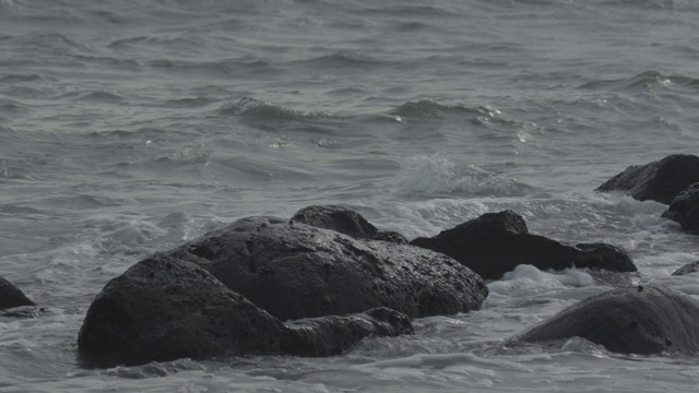 破浪/济州岛，韩国视频素材