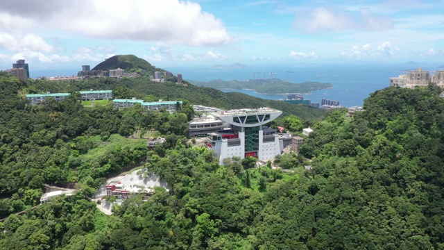 香港太平山顶塔的无人机照片视频素材