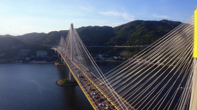 夕阳中的香港汀九大桥视频素材