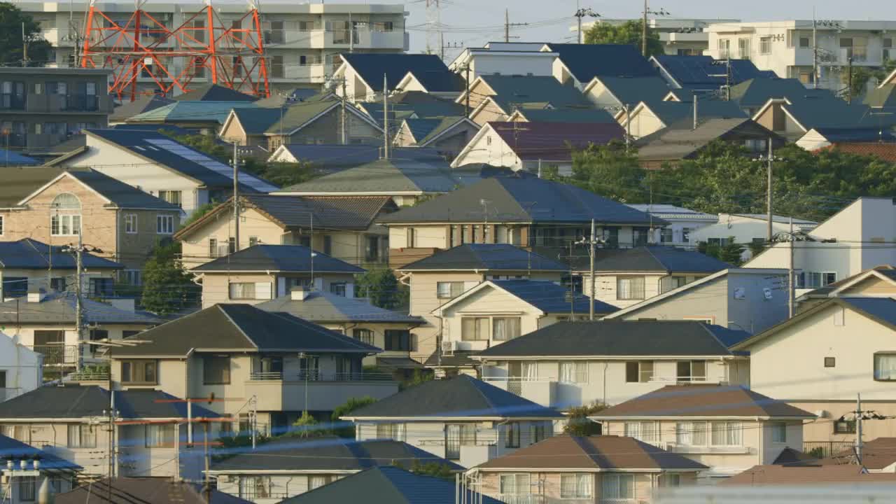 黄昏时分的横滨郊区住宅区视频素材