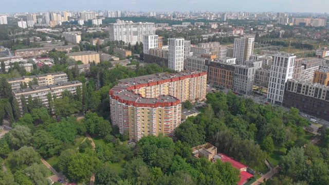 橙色居住建筑视频素材