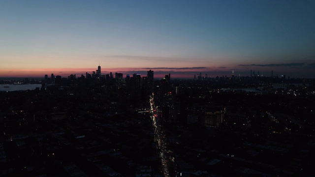 纽约市夜间鸟瞰图视频素材