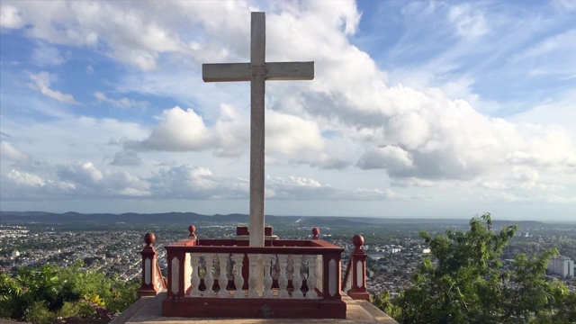 Loma de la Cruz, Holguin，古巴视频素材