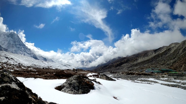 喜马拉雅山脉的风景视频素材