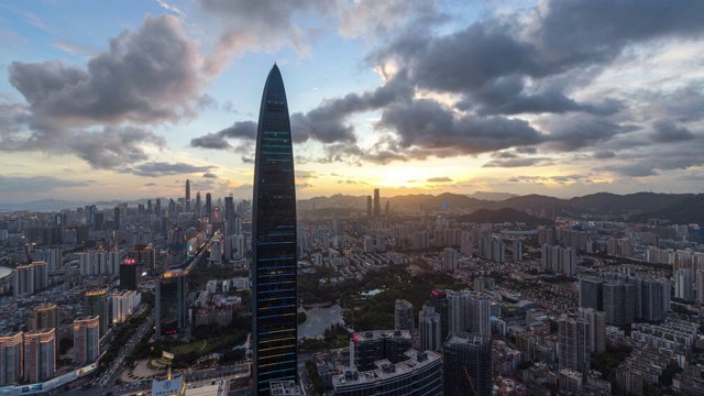 T/L HA WS TU Shenzhen KK100 skyline from dusk to night timelapse /中国广东省深圳市视频素材